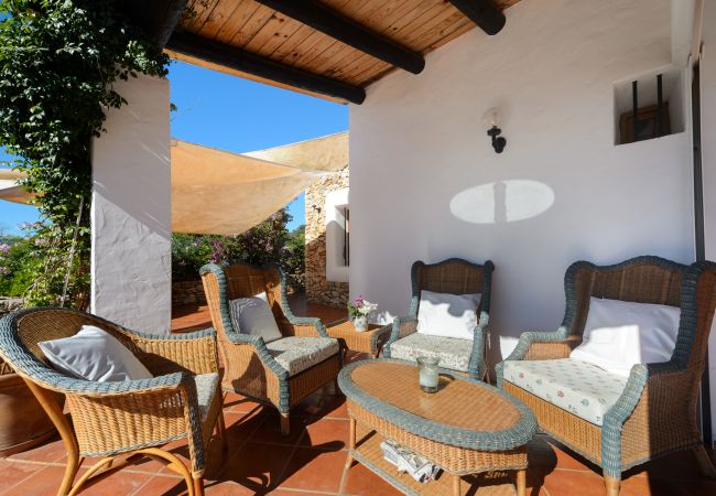 Country house in San Carlos/ Sant Carles de Peralta - Can Patricia - San Carlos Country house in San Carlos/ Sant Carles de Peralta - Can Patricia - San Carlos